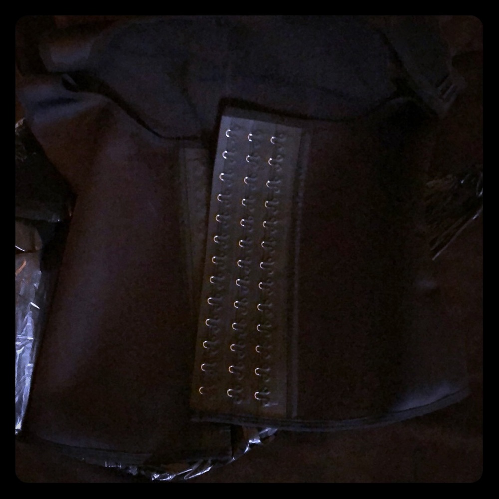 Full upper body waist trainer